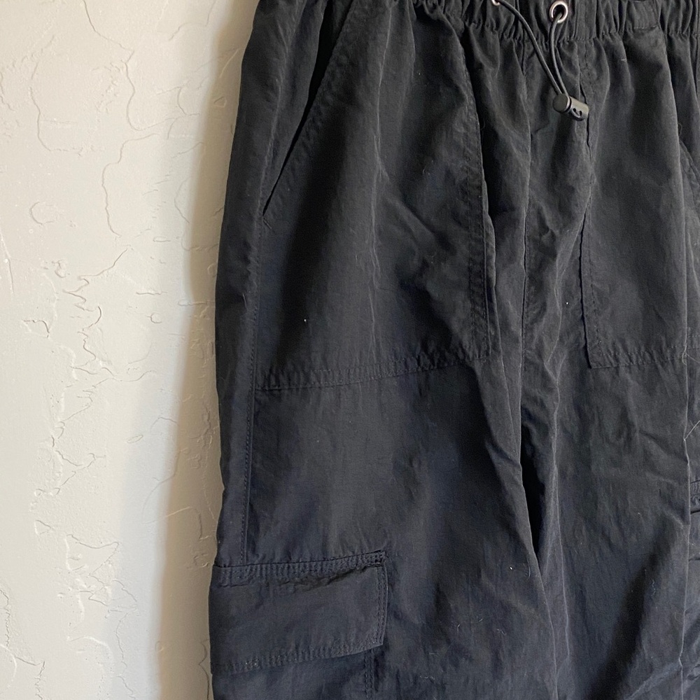 Junior Black Cargo parachute pants - Picture 4 of 6